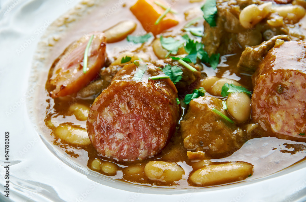 hearty bean stew hearty bean stew