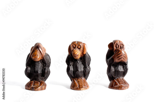 Tre scimmie sagge in legno