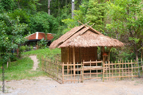 Foto Thai style wooden hut