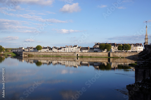 Vue de la Loire depuis le Centre ville de Blois