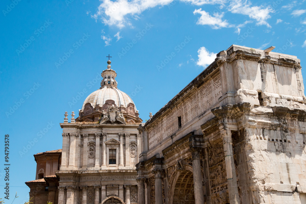 Fototapeta premium Famous Roman ruins in Rome