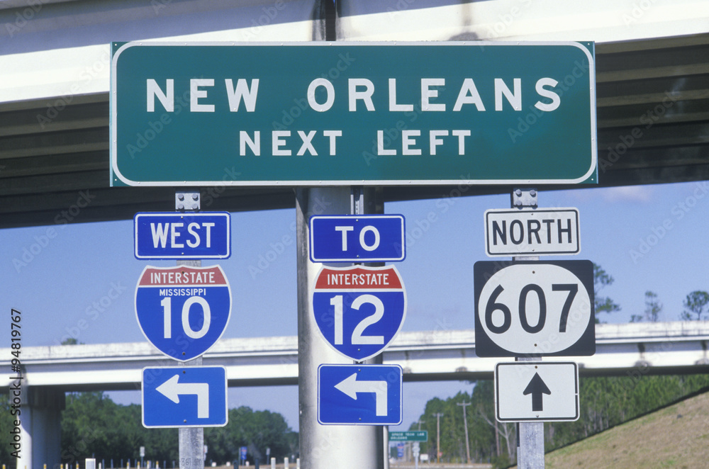 Miscellaneous freeway signs in New Orleans Miscellaneous freeway signs in New Orleans