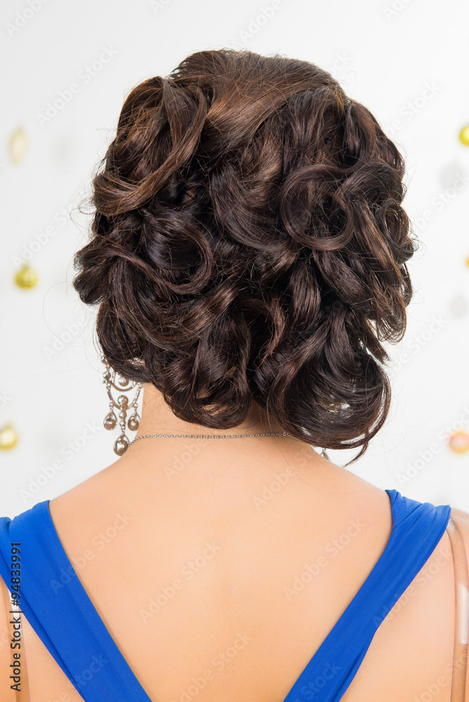 Naklejka premium portrait of a beautiful girl, beautiful hairstyle for Christmas holiday. profile, rear view, a fullface. make up. Beauty Woman. Beautiful New Year Holiday Creative Hair style 