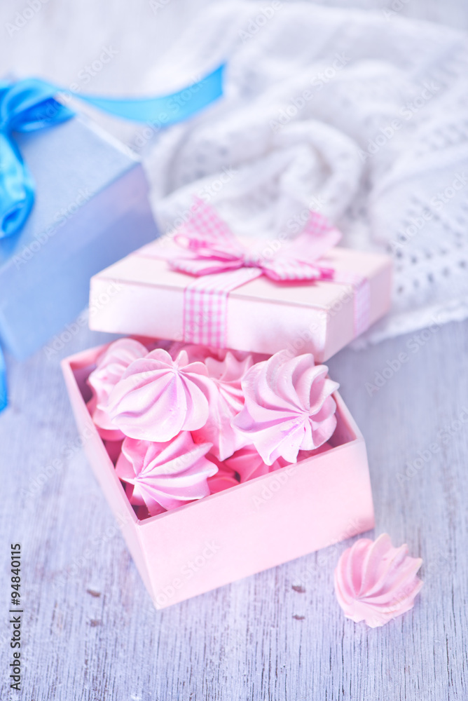 mini meringues mini meringues