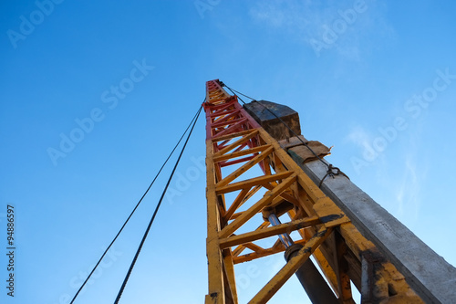 Hammer pile driver