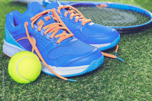 Tennis equipment