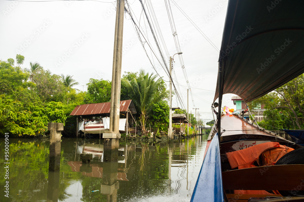 Samolepka Floating market in bangkok.