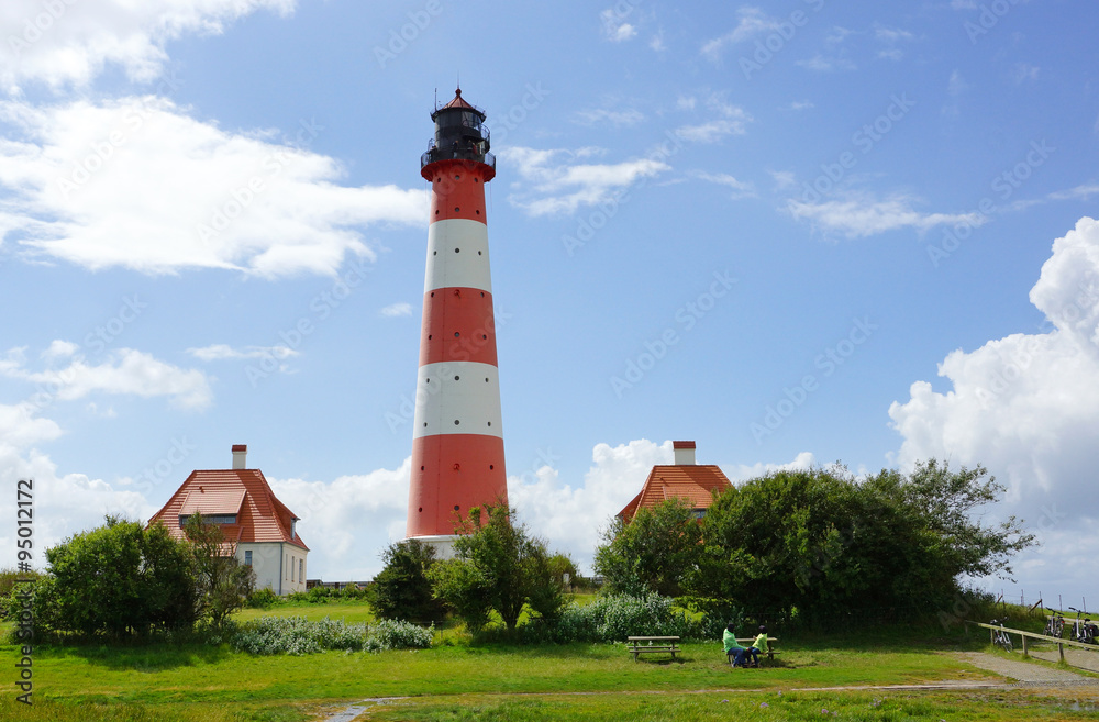 Leuchtturm an der Nordsee Küste in Westerhever Nordfriesland
