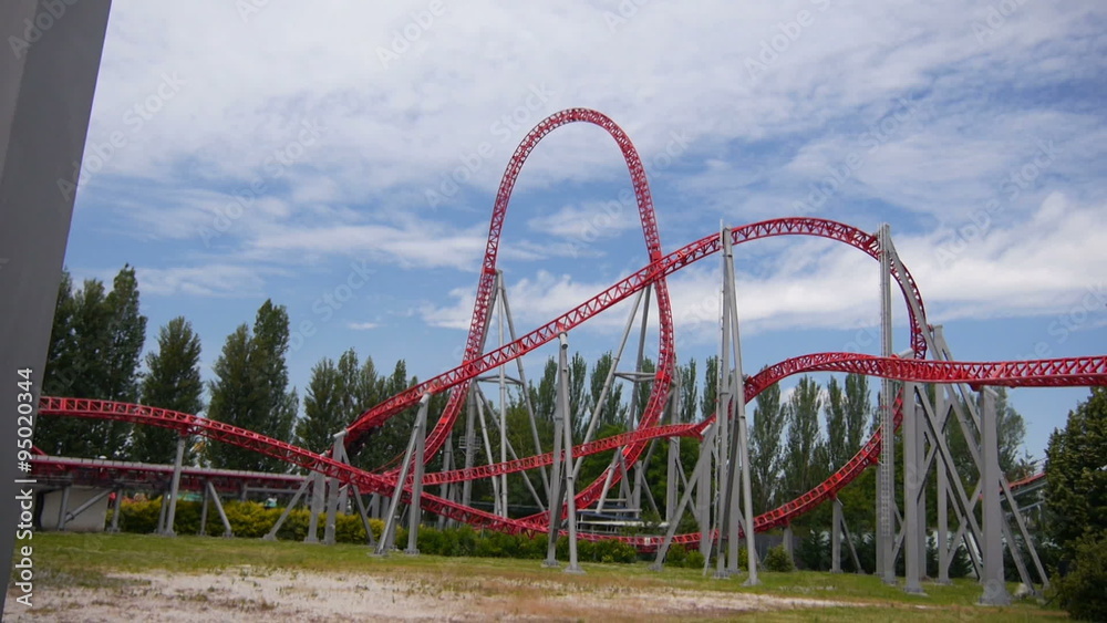 SLOW MOTION: Amusement park attraction in Italy SLOW MOTION: Amusement park attraction in Italy
