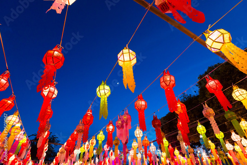 Quadro su tela yee peng festival decoration with lantern, thailand
