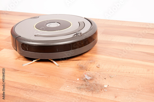 Robot cleaning dirt