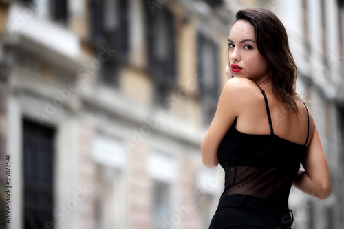 Portrait of beautyful girl in urban background