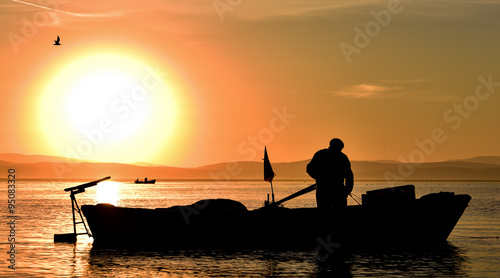 göl balıkçılığı & balıkçı