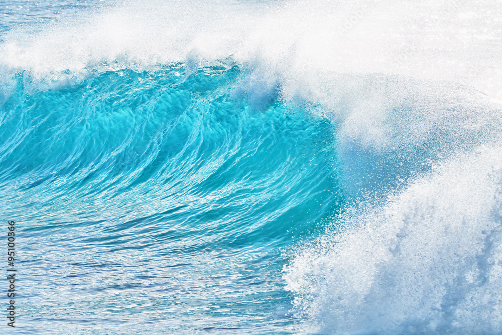 turquoise waves at Sandy Beach, Hawaii turquoise waves at Sandy Beach, Hawaii