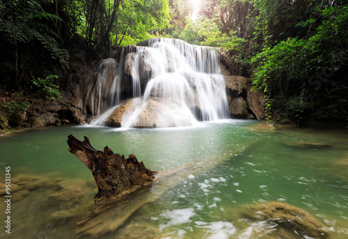 Fototapeta Naklejka Na Ścianę i Meble -  Waterfall in rain forest  (Huay Mae Kamin Waterfall, Kanchanabur