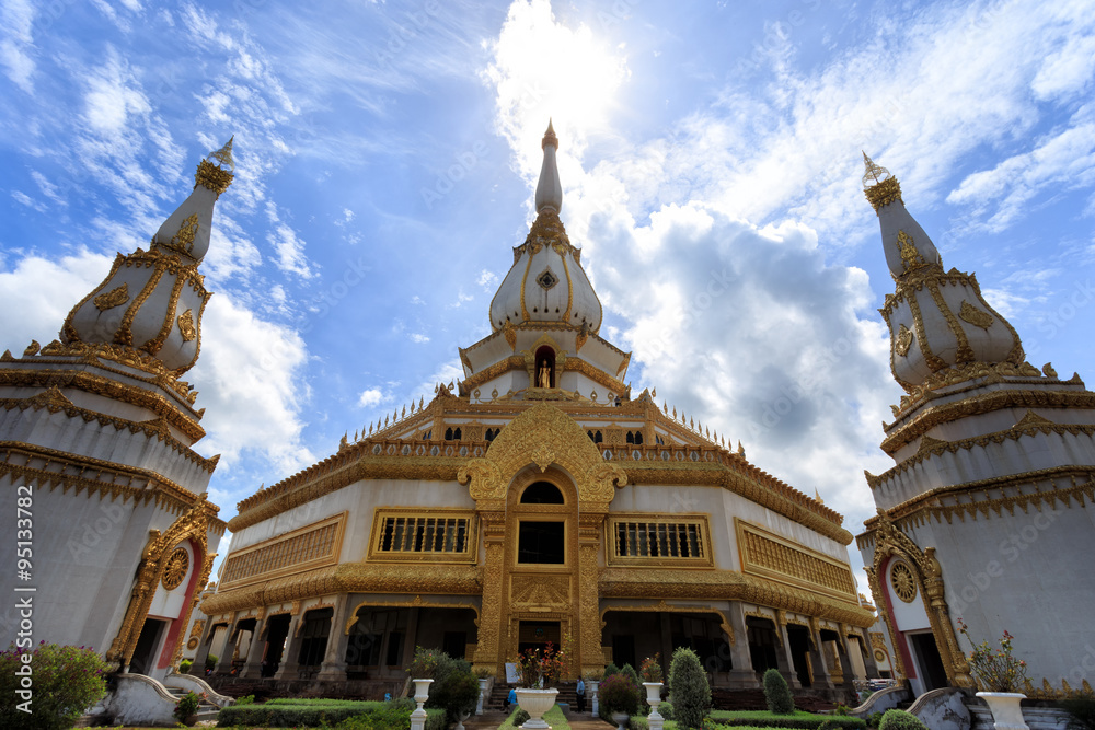 Phra Maha Chedi Chai Mongkol (Temple) ,Roi Et Province‎ ,Thail