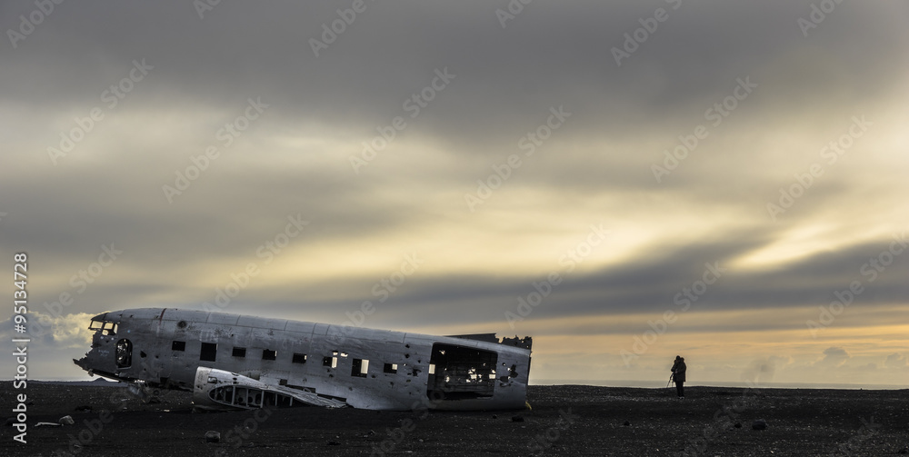 Flugzeugwrack auf Island Flugzeugwrack auf Island