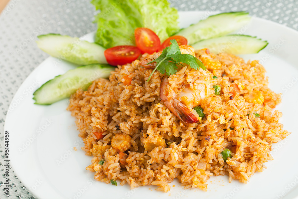 Sriracha Fried Rice with Shrimp Sriracha Fried Rice with Shrimp