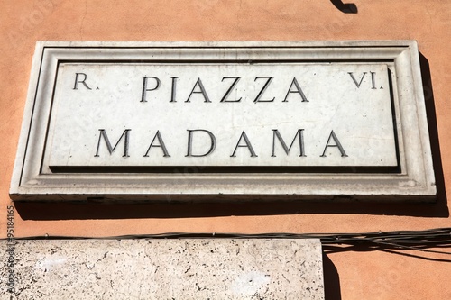 Piazza Madama, Rome