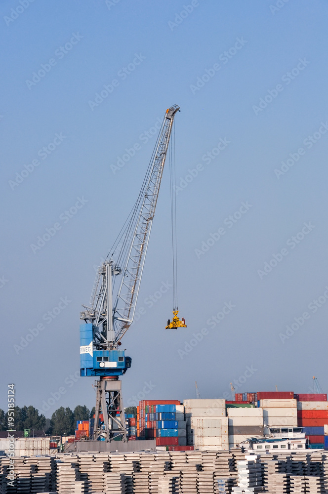 sea cargo port large cranes