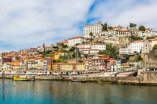 Porto in Portugal © Sergii Figurnyi