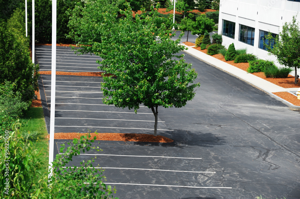 Obraz premium empty parking area in industrial district