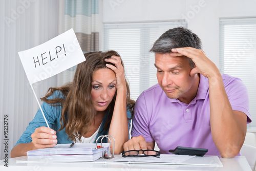 Couple Needs Help Due To Financial Crisis photo