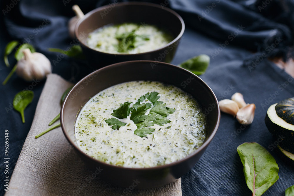 Soup with zucchini and spinach Soup with zucchini and spinach