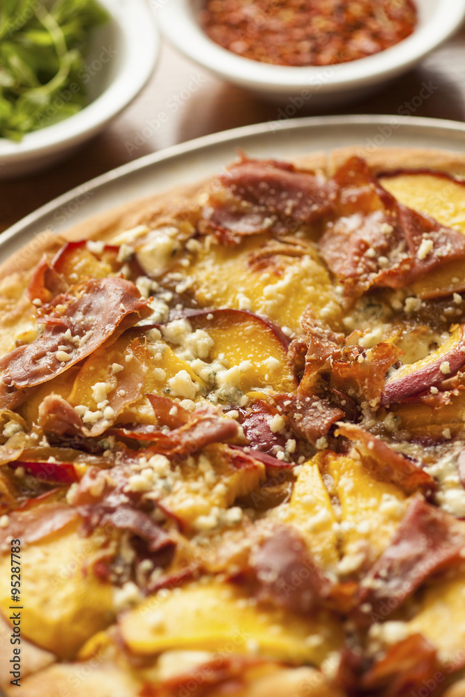 pears and Parma prosciutto pizza pears and Parma prosciutto pizza
