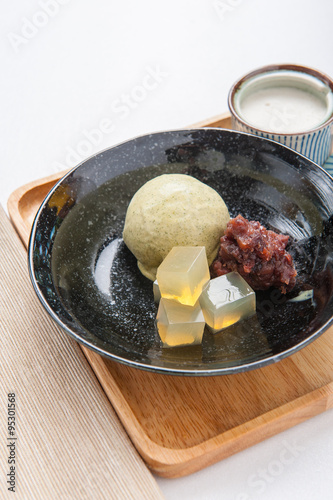 Green Tea(matcha) Ice Cream with Warabi Mochi and Red Bean