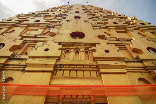 Chedi Buddhakhaya, built to mimic the Mahabodhi stupa of Bodhgay photo