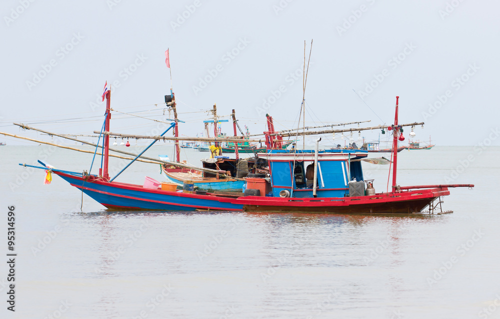 Fototapeta premium Fishing Boat in Sea in Chumphon, Thailand.