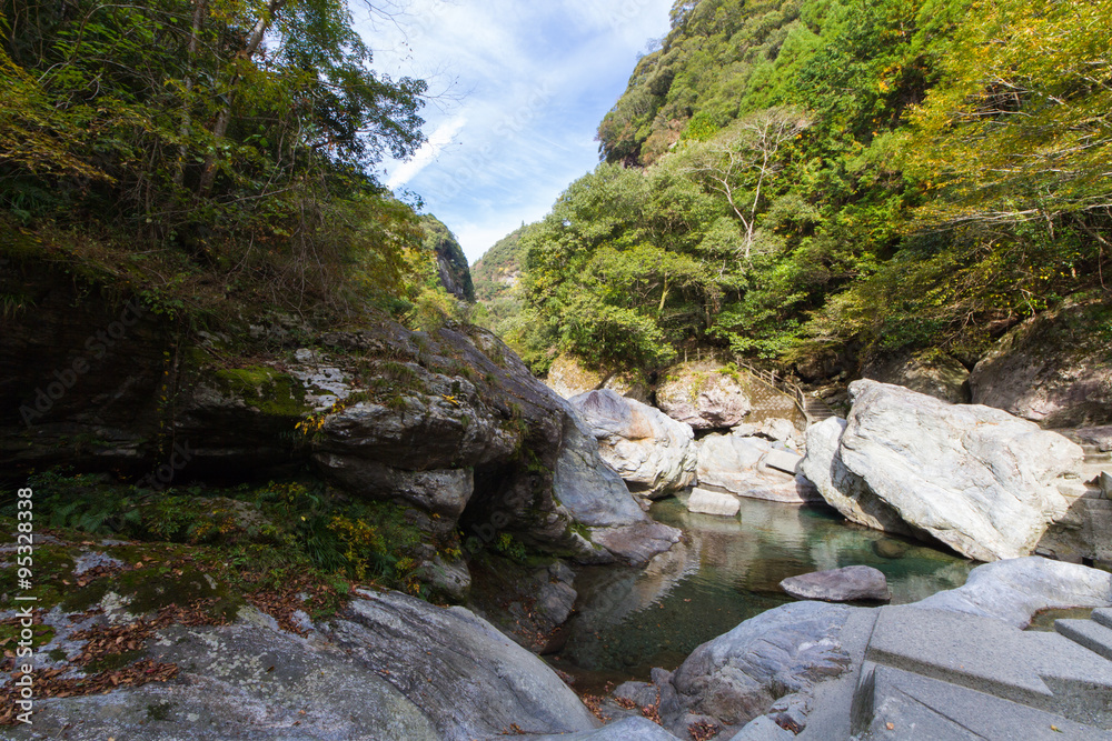 Obraz premium 高知県仁淀川町 中津渓谷の風景
