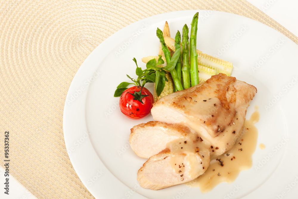 Fried chicken fillet in white cream sauce Fried chicken fillet in white cream sauce