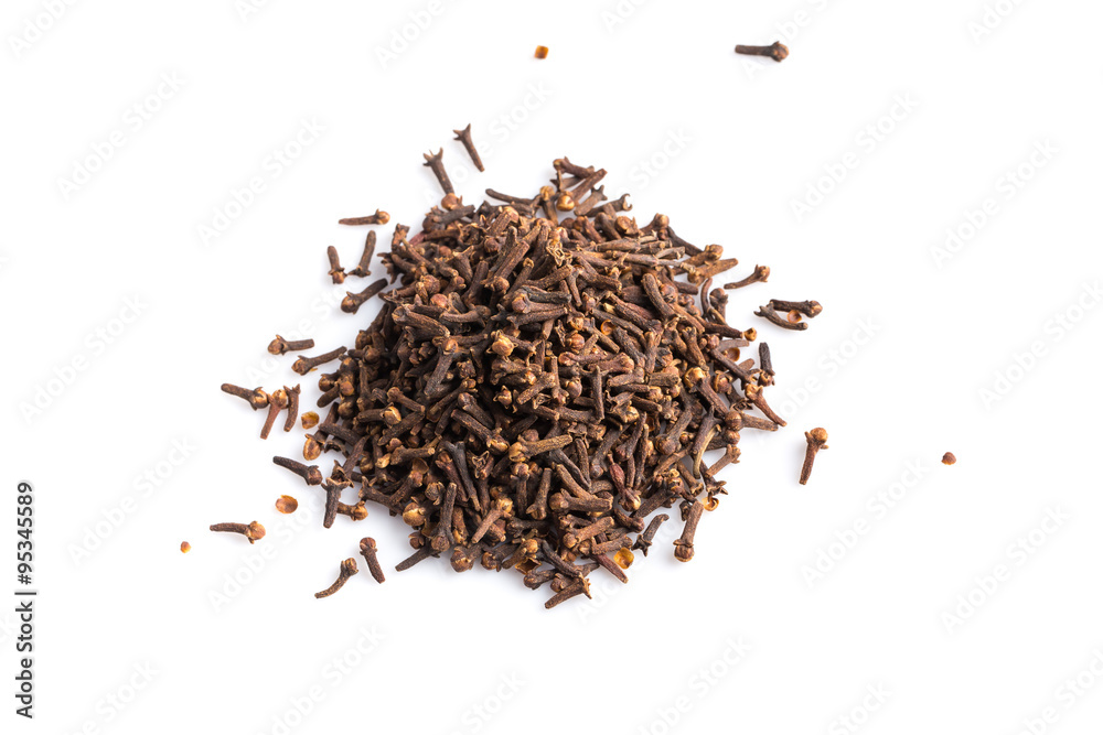 Fototapeta premium Cloves isolated on white background