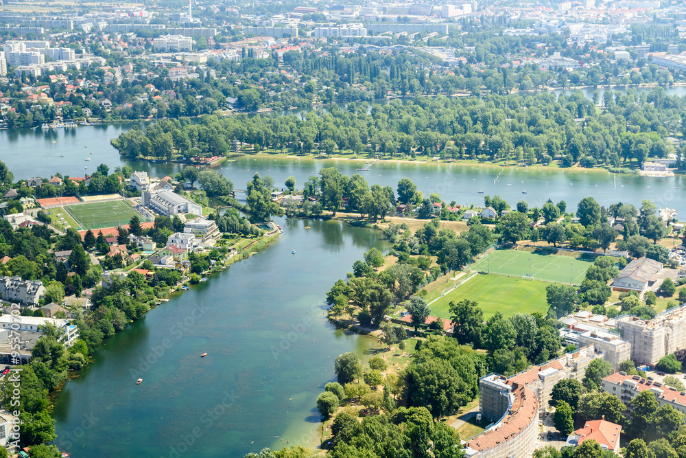 Obraz premium Aerial View Of Vienna City Skyline