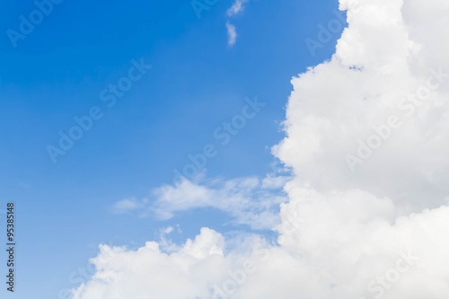 Fototapeta Naklejka Na Ścianę i Meble -  Beautiful of clouds in the blue sky, look like woman face