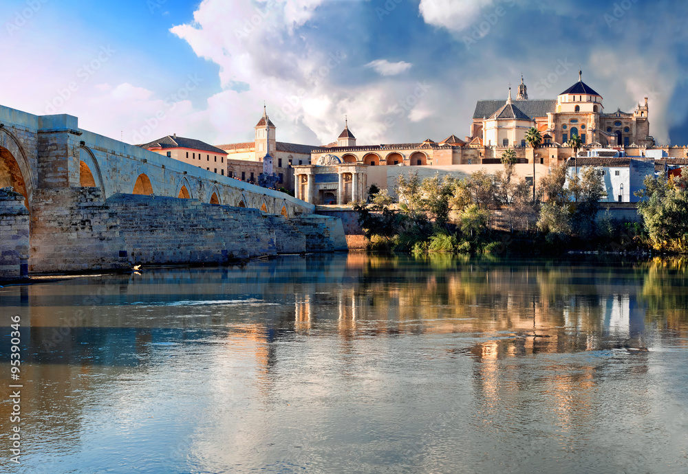 Fototapeta premium Roman Bridge and Guadalquivir river, Great Mosque, Cordoba, Spai
