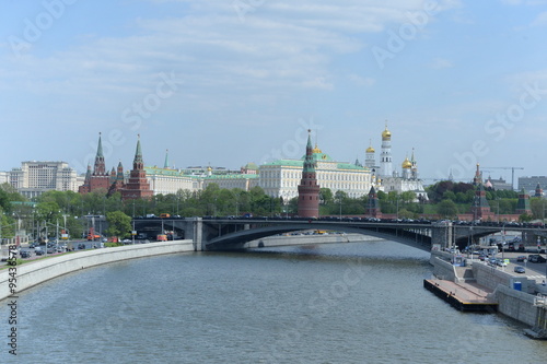 View of the Kremlin, the Great Stone Bridge and the Moscow River  © e_mike