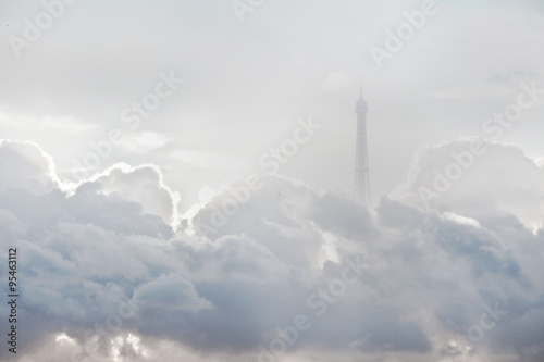 Photography paris nuage tour eiffel france pollution brume rêve tourisme m