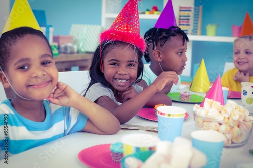 Sticker Excited kids enjoying a birthday party