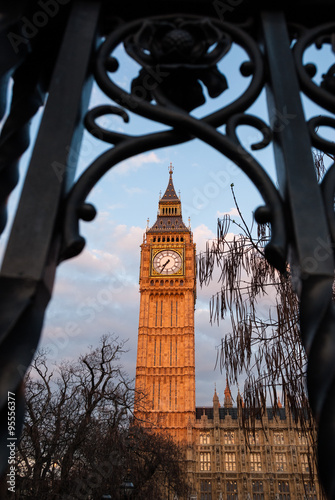 Big Ben, one of the most prominent symbols of London at sunset