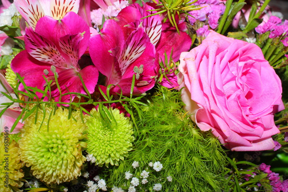 Fototapeta premium Kompozycja kwiatowa