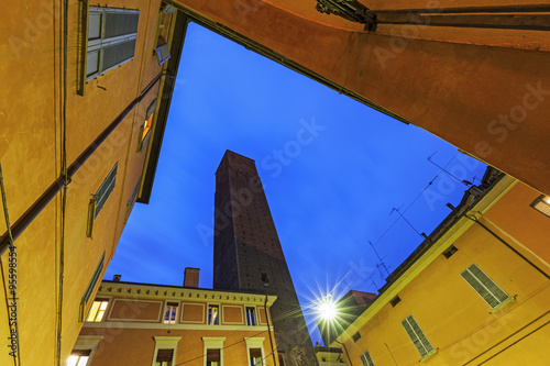 Tower Prendiparte or Coronata in Bologna photo