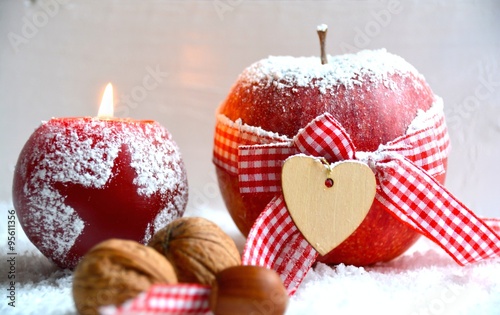 Adventskerze und Weihnachts...