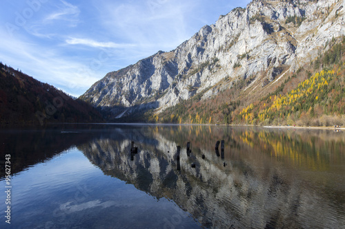 Herbst am Leopoldsteinersee in der Steiermark,Österreich photo