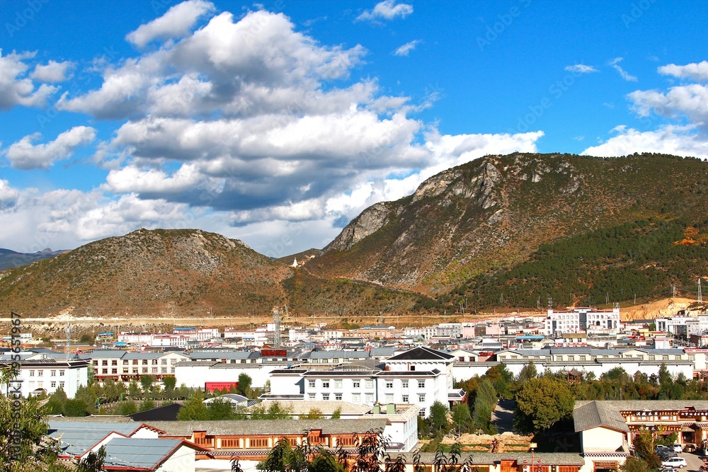  The beautiful view in  Shangri-La, formerly known as Zhongdian County, is the capital of Diqing Autonomous Prefecture.Yunan, China