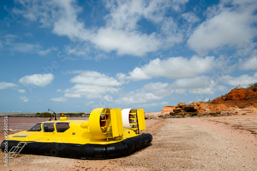 Foto Hovercraft - Broome - Australia