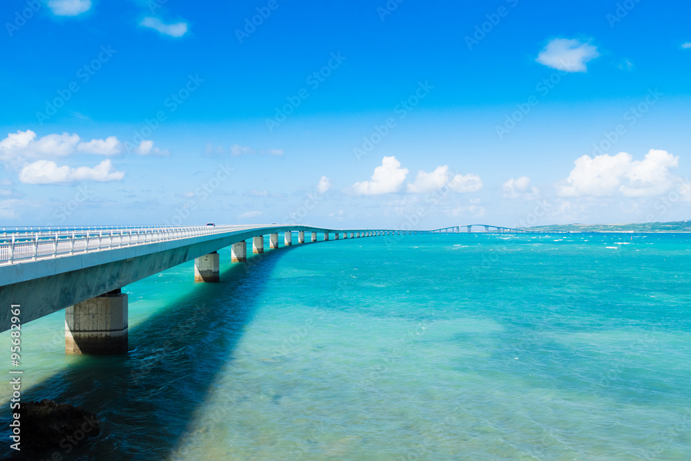 Fototapeta premium Irabu bridge