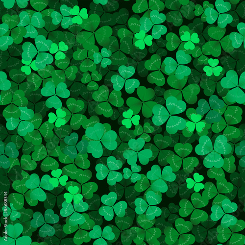 Seamless clover leaves background